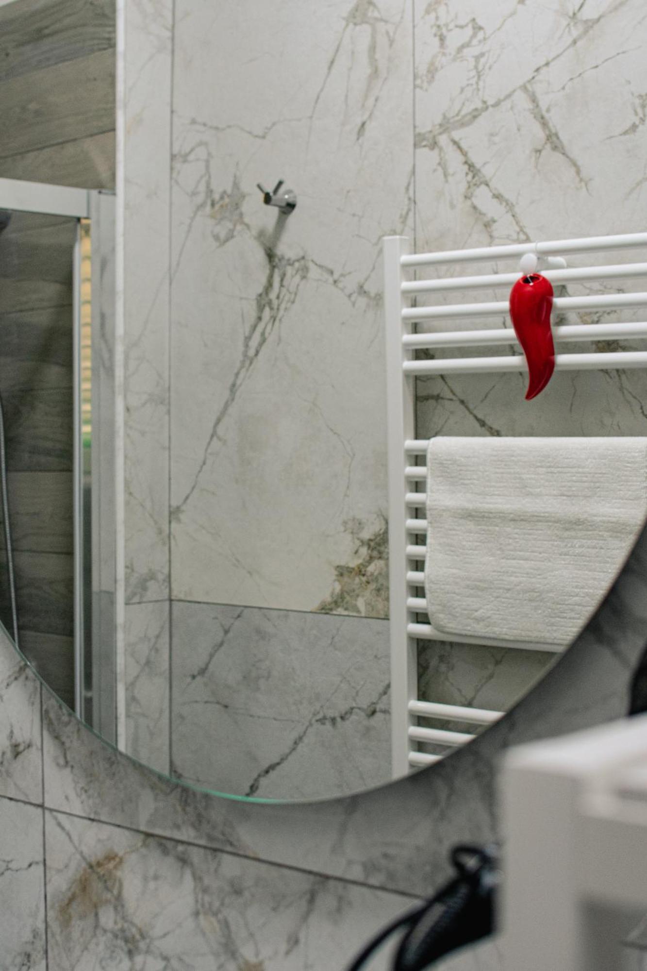 Apartment Il Dubbio Ai Spagnoli Naples